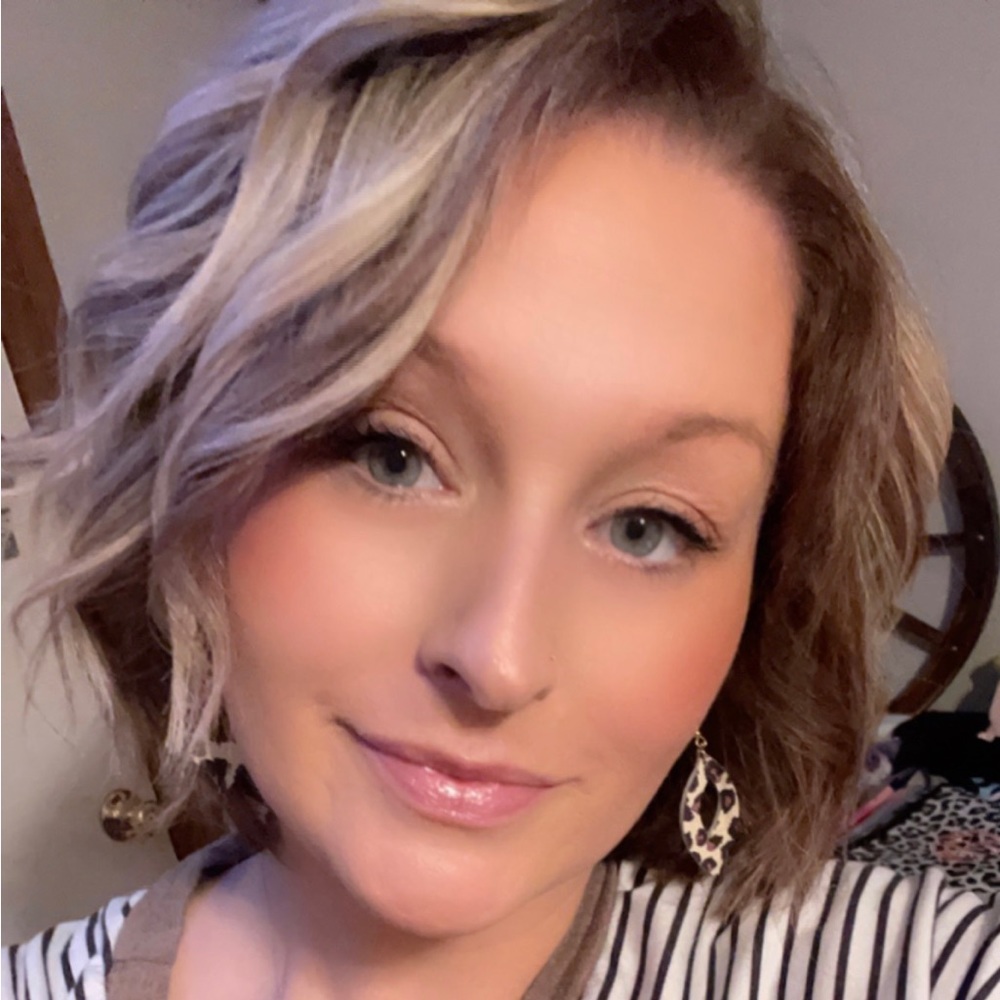 Meet your Posher, Tessa